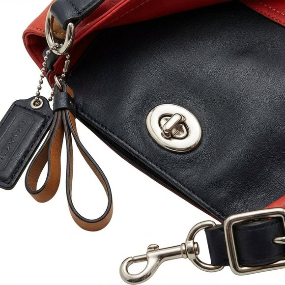 Coach Handbag - Picture 4 of 8